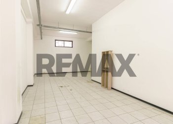Stanza vuota - Commercial Premises via galileo galilei
 
76, Misterbianco - photo 10