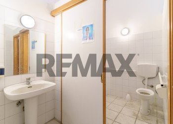 Bagno - Commercial Premises via galileo galilei
 
76, Misterbianco - photo 14