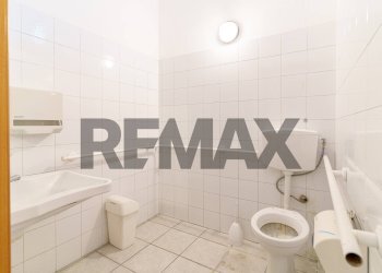 Bagno - Commercial Premises via galileo galilei
 
76, Misterbianco - photo 15