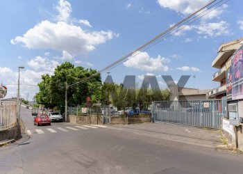 Edificio all\'aperto - Commercial Premises via galileo galilei
 
76, Misterbianco - photo 27