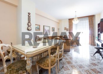 Sala da pranzo - Appartamento via canonico bascetta
 
18, Adrano - foto 7