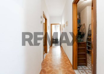 Hall / corridoio - Appartamento via canonico bascetta
 
18, Adrano - foto 20