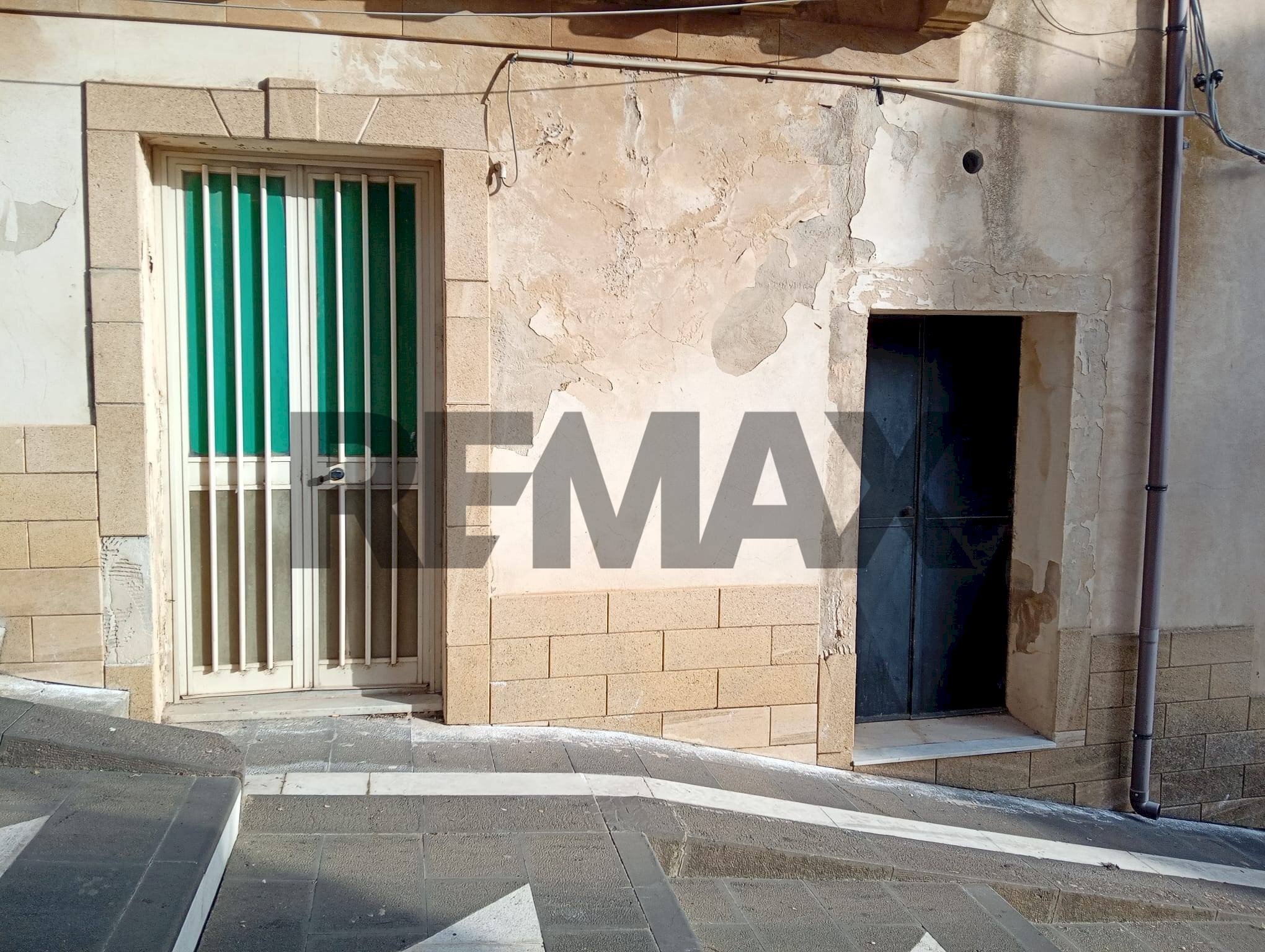 Edificio all\'aperto - Casa indipendente Piazzetta Dello Speziale
1, Mirabella Imbaccari - foto 3