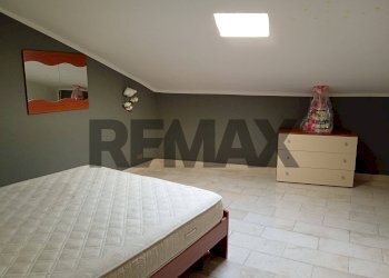 Camera / camera da letto - Casa indipendente Piazzetta Dello Speziale
 
1, Mirabella Imbaccari - foto 16