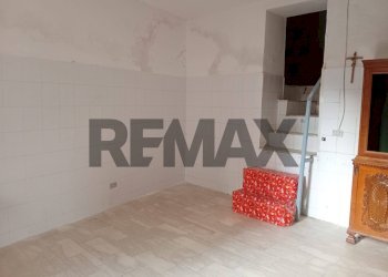 Stanza vuota - Casa indipendente Piazzetta Dello Speziale
 
1, Mirabella Imbaccari - foto 21