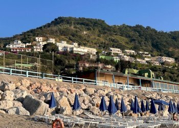 Vista delle montagne - Bilocale Contrada Calavà - Via Lipari
 
sn, Gioiosa Marea - foto 17