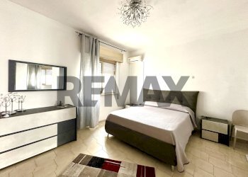 Camera / camera da letto - Stabile - Palazzo via carducci
 
7, Canicattini Bagni - foto 16