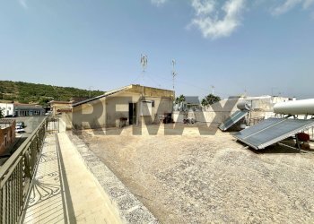 Casa all\'aperto - Stabile - Palazzo via carducci
 
7, Canicattini Bagni - foto 30