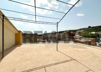 Terrazza - Stabile - Palazzo via carducci
 
7, Canicattini Bagni - foto 32