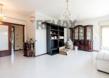Soggiorno - Appartamento Via Valle Allegra
 
1A, Gravina di Catania - foto 1