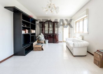 Soggiorno - Appartamento Via Valle Allegra
 
1A, Gravina di Catania - foto 3