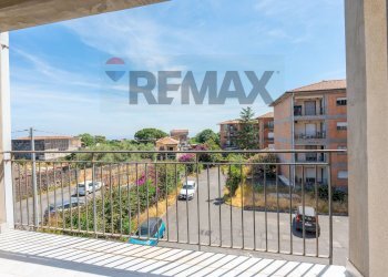 Balcone terrazzato vista mare - Appartamento Via Valle Allegra
 
1A, Gravina di Catania - foto 4