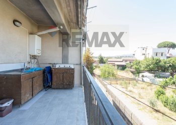 Balcone terrazzato - Appartamento Via Valle Allegra
 
1A, Gravina di Catania - foto 8