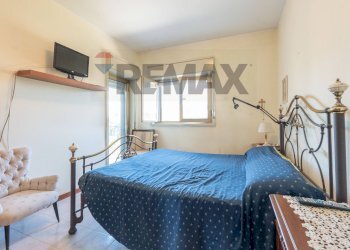 Prima camera da letto - Appartamento Via Valle Allegra
 
1A, Gravina di Catania - foto 10