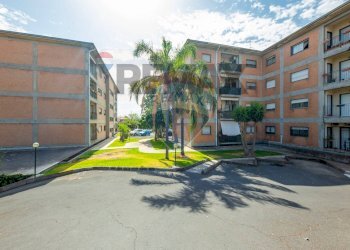 Edificio all\'aperto - Appartamento Via Valle Allegra
 
1A, Gravina di Catania - foto 23