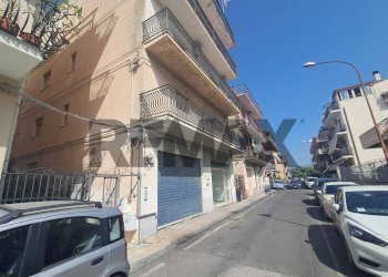 Edificio all\'aperto - Appartamento Via Venezia
 
9, Giardini-Naxos - foto 2