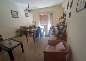 Sala da pranzo - Appartamento Via Venezia
 
9, Giardini-Naxos - foto 13