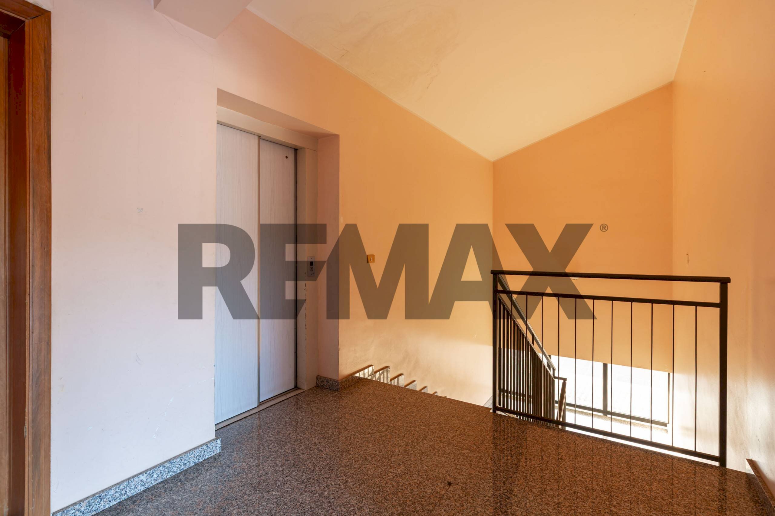 Stanza vuota - Attic Via Domenico Gagini
17, Linguaglossa - photo 3