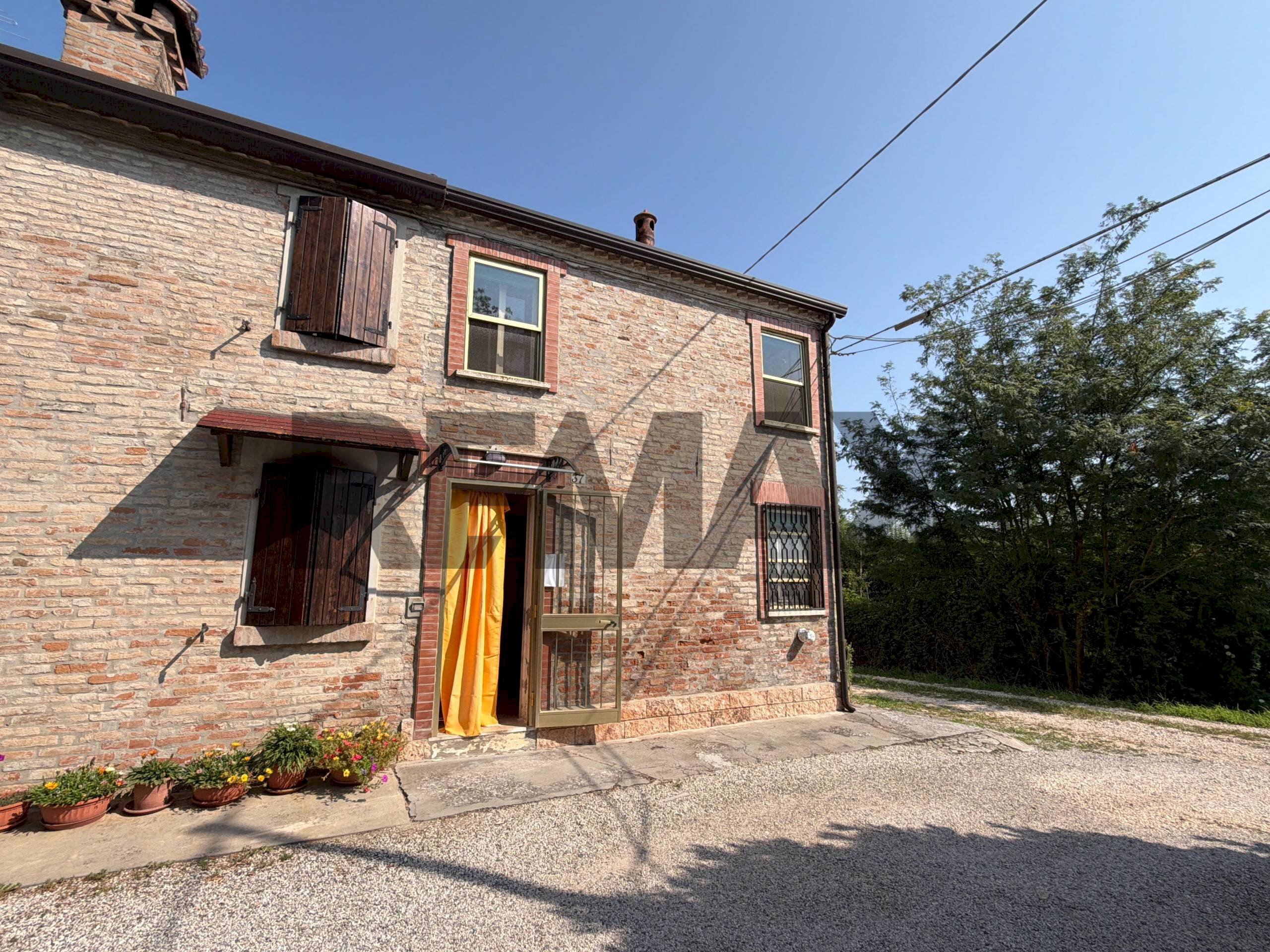 Casa all\'aperto - Semi-detached house Via Capriolo
 
37, Copparo - photo 2