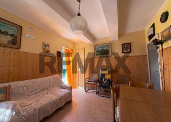 Sala da pranzo - Semi-detached house Via Capriolo
 
37, Copparo - photo 6