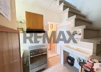 Cucina - Semi-detached house Via Capriolo
 
37, Copparo - photo 8