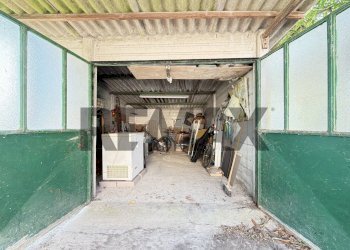Parcheggio - Semi-detached house Via Capriolo
 
37, Copparo - photo 25