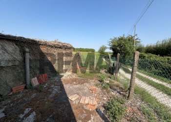 Giardino - Semi-detached house Via Capriolo
 
37, Copparo - photo 40