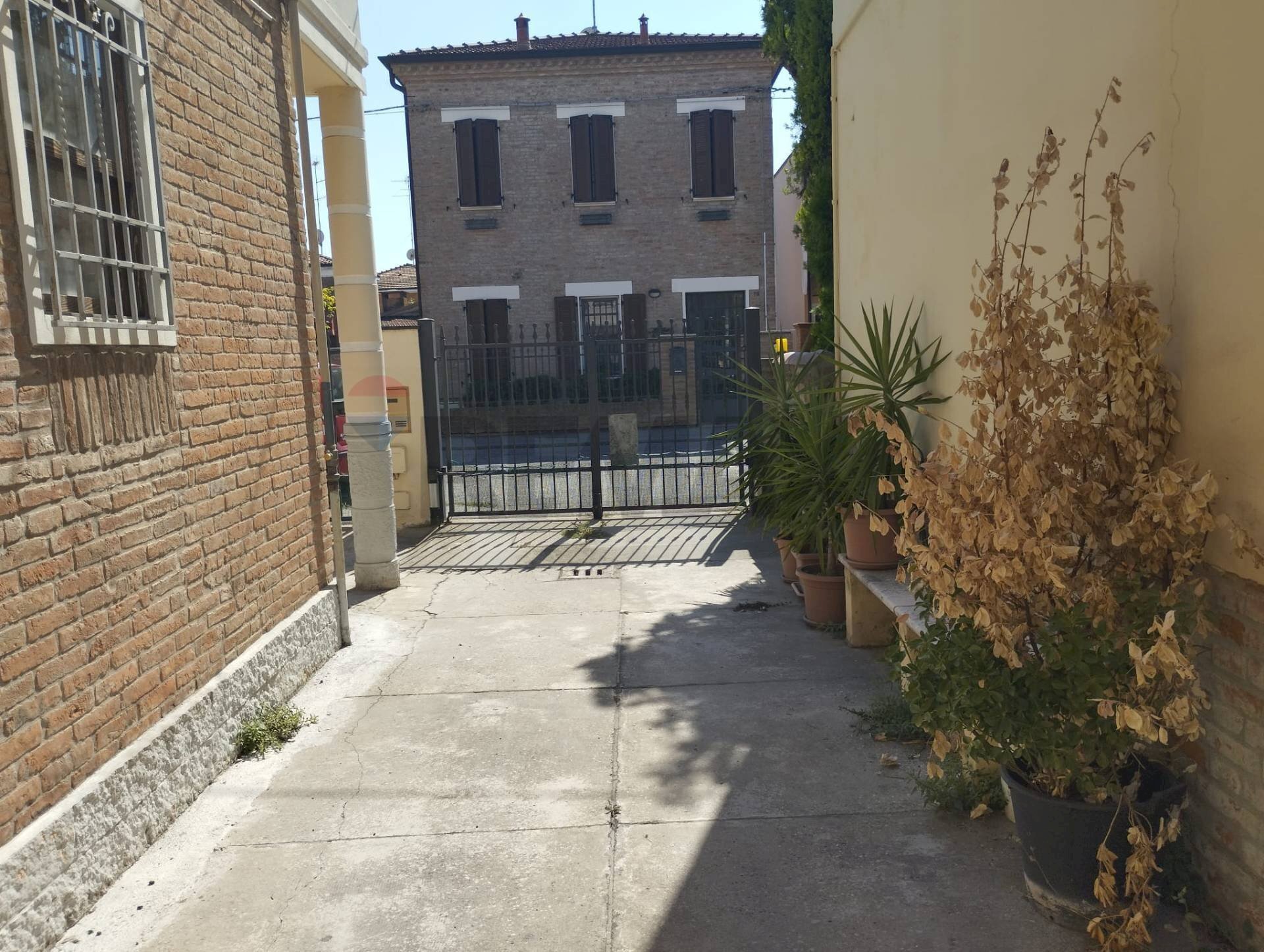 Edificio all\'aperto - Non-buildable land Via Gaetano Pesci
 
21, Ferrara - photo 1