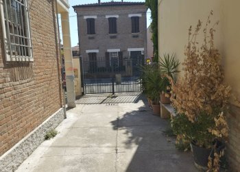 Edificio all\'aperto - Non-buildable land Via Gaetano Pesci
21, Ferrara - photo 1