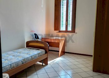 Camera / camera da letto - Non-buildable land Via Gaetano Pesci
21, Ferrara - photo 3