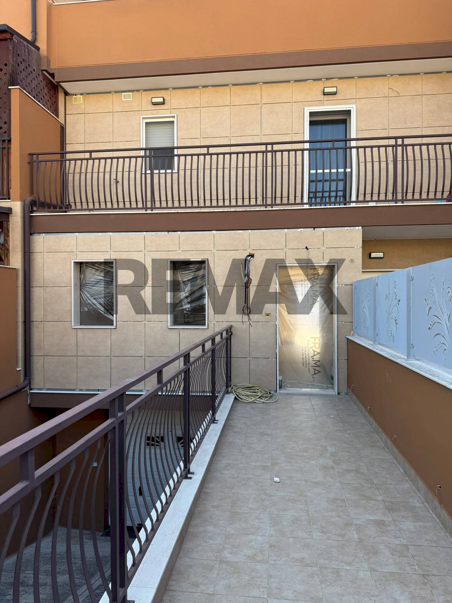 Terrazza - Three-room apartment Via Germania
25, Manfredonia - photo 3