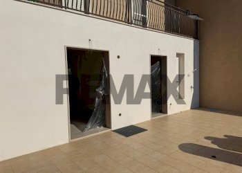 Terrazza - Three-room apartment Via Germania
 
25, Manfredonia - photo 6