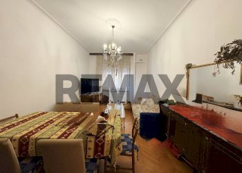 Sala da pranzo - Bilocale Via Zeffirino Pisoni
 
4, Trieste - foto 6