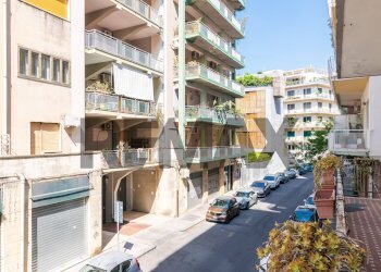 Edificio all\'aperto - Trilocale Via Cervignano
 
27, Catania - foto 17