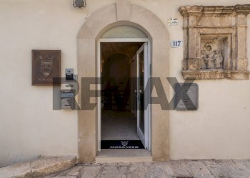 Edificio all\'aperto - Casa indipendente via giusti
 
117, Ragusa - foto 4