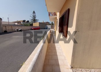 Balcone - Apartment VIA EDOARDO GARRONE
 
38, Melilli - photo 31