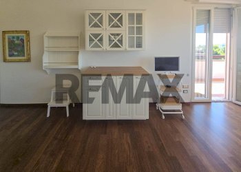 Stanza vuota - Apartment via Monte Fumaiolo
5/b, Montesilvano - photo 19