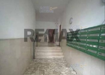 Ricezione / Lobby - Trilocale via Ettore Bossi
 
16, Novara - foto 4