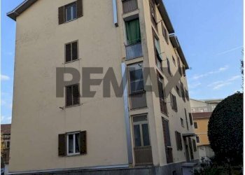 Edificio all\'aperto - Quadrilocale via dell'Anza
 
14, Novara - foto 3