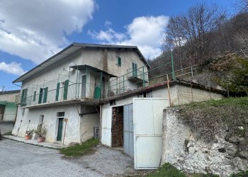 il fabbricato - Casa indipendente FRAZIONE PRA
 
14, Roburent - foto 1