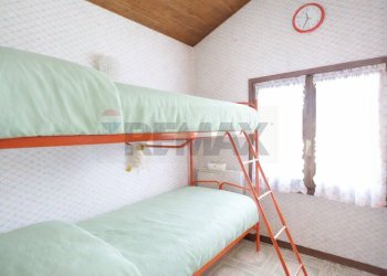 Camera / camera da letto - Quadrilocale VIA THIENE
 
1, Asiago - foto 20
