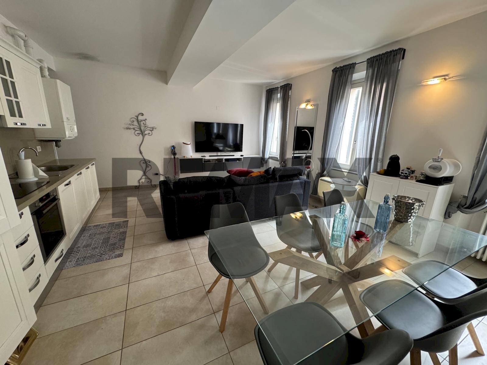 Sala da pranzo - Two-room apartment Vicolo Scacchini
10, Parma - photo 2