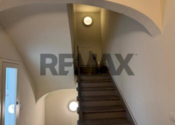 Scale - Two-room apartment Vicolo Scacchini
 
10, Parma - photo 21
