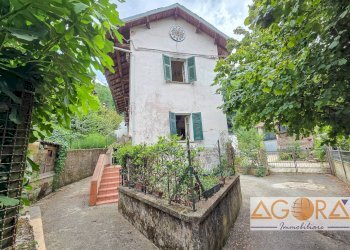 Foto 1 - Semi-detached house Via Garigliano
 
20, Cassano Spinola - photo 1