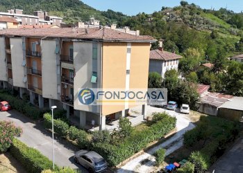 Esterno - Appartamento via eugenio montale, Carrara - foto 2