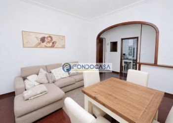 Soggiorno - Appartamento via eugenio montale, Carrara - foto 5