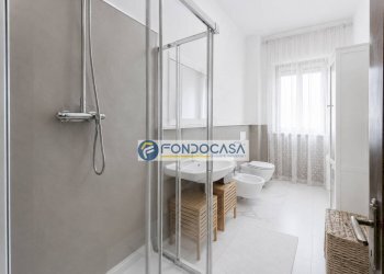 Bagno - Appartamento via eugenio montale, Carrara - foto 19