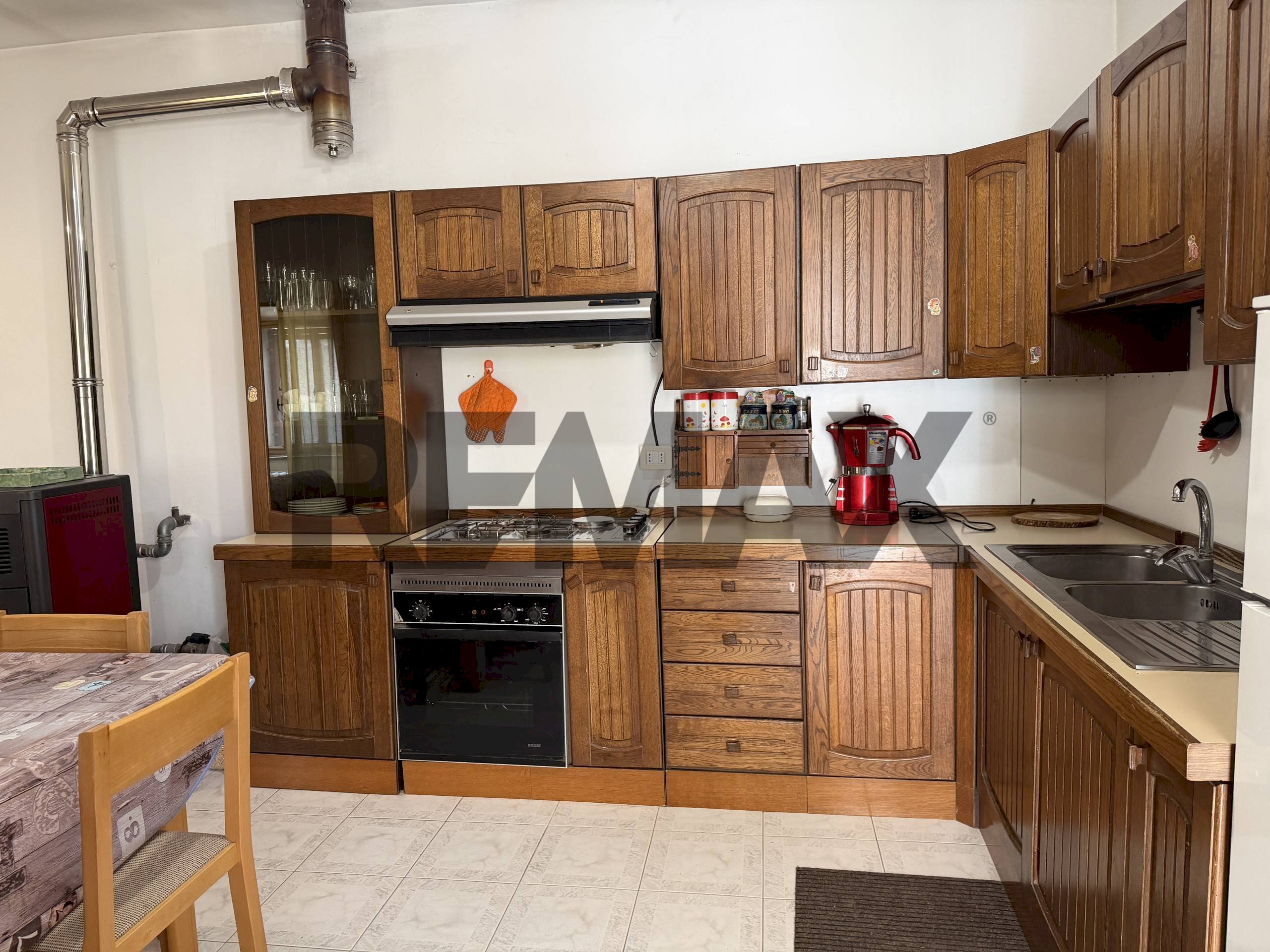 Cucina - Semi-detached house VIA BORGO PICCOLO
2, Scontrone - photo 2