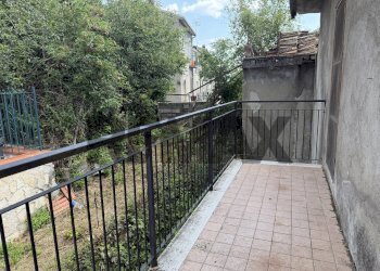Balcone - Casa semi indipendente VIA BORGO PICCOLO
 
2, Scontrone - foto 9