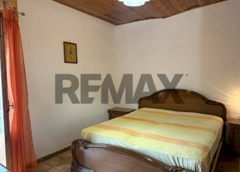 Camera / camera da letto - Casa semi indipendente VIA BORGO PICCOLO
 
2, Scontrone - foto 14